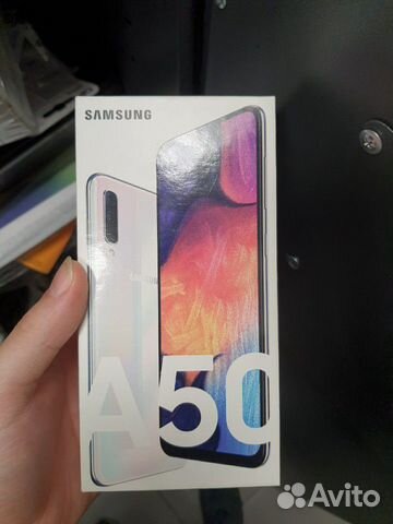 Продаю SAMSUNG A50 128GB Продаю SAMSUNG A50 128GB