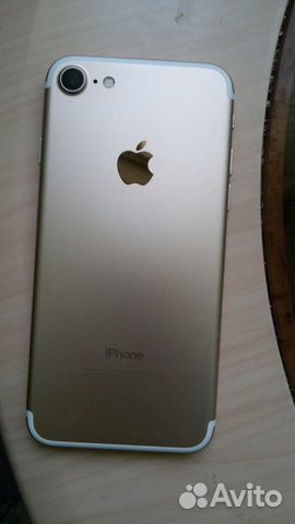 Телефон iPhone Телефон iPhone