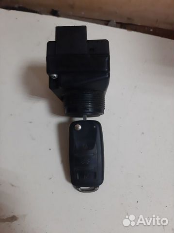 Замок зажигания с ключом Ауди А8 Д3 2007г.в