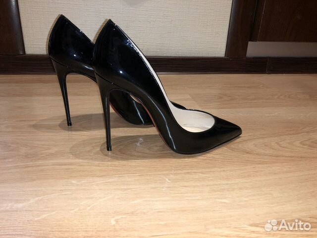 Туфли Christian Louboutin, новые, оригинал, р.37 Туфли Christian Louboutin, новые, оригинал, р.37