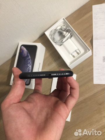 iPhone XR 64Gb