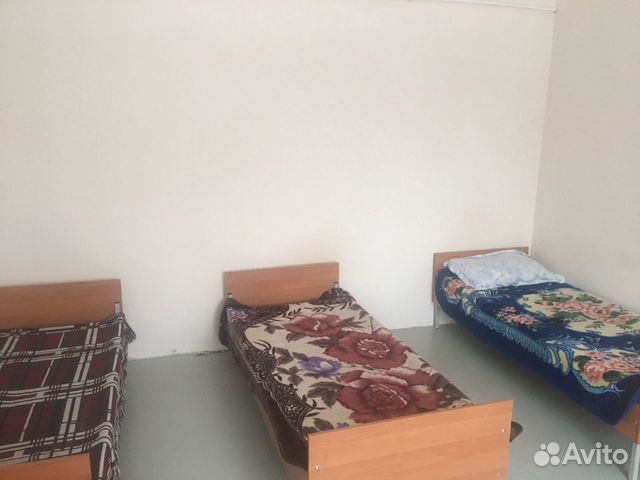 Комната 70 м² в 2-к, 1/2 эт. Комната 70 м² в 2-к, 1/2 эт.
