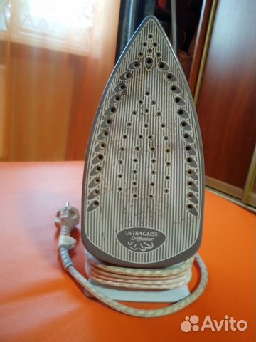 Утюг фирмы Tefal (б/у) Утюг фирмы Tefal (б/у)