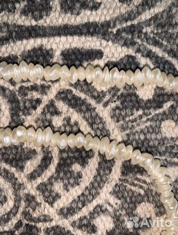 Бусы из искусственного жемчуга