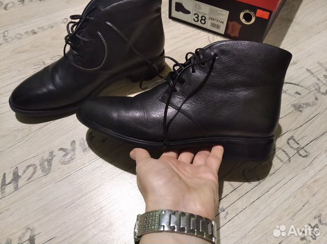 Новые кожаные полуботинки Pierre Cardin 38 р Новые кожаные полуботинки Pierre Cardin 38 р