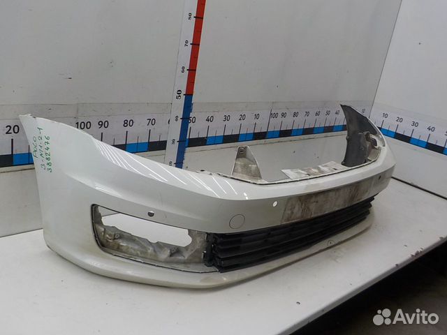Бампер передний на Volkswagen Polo (Sed RUS) Бампер передний на Volkswagen Polo (Sed RUS)