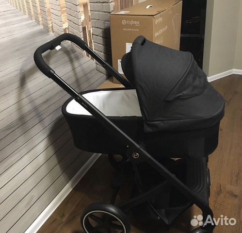Коляска Cybex balios s deep black Коляска Cybex balios s deep black