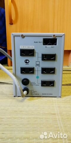 Стабилизатор напряжения defender Стабилизатор напряжения defender