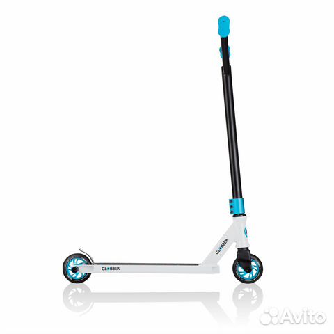 Трюковой самокат globber GS 540 белый новый