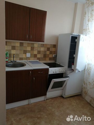 1-к квартира, 40 м², 1/10 эт.