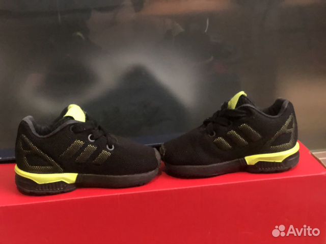 Кроссовки adidas оригинал Кроссовки adidas оригинал