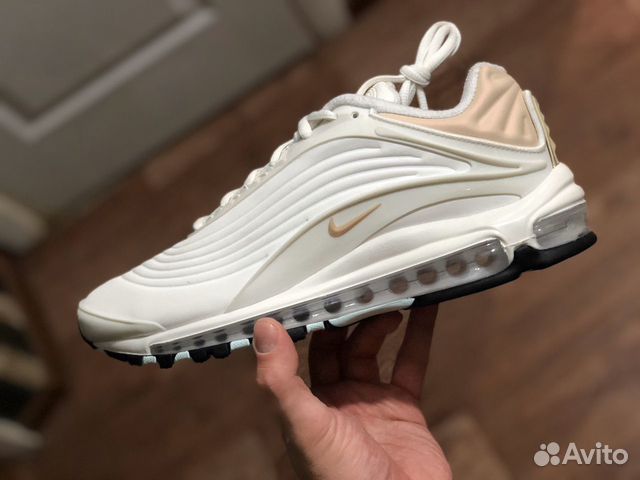 97 deluxe nike