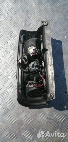Фонарь (задний) правый в сборе suzuki ignis I 2002