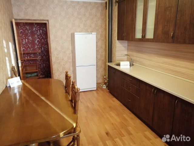 2-к квартира, 62 м², 8/10 эт.