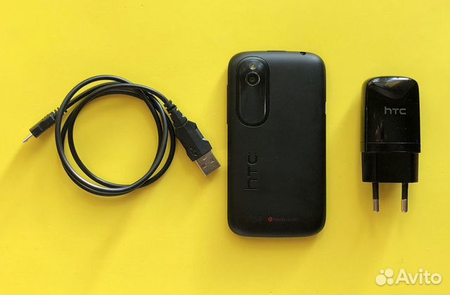 HTC Desire V (2 sim-карты) HTC Desire V (2 sim-карты)