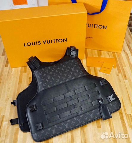 Аксессуар Louis Vuitton Аксессуар Louis Vuitton
