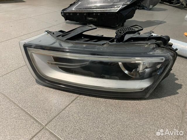 Фара левая ксенон audi Q3 /ауди ку3