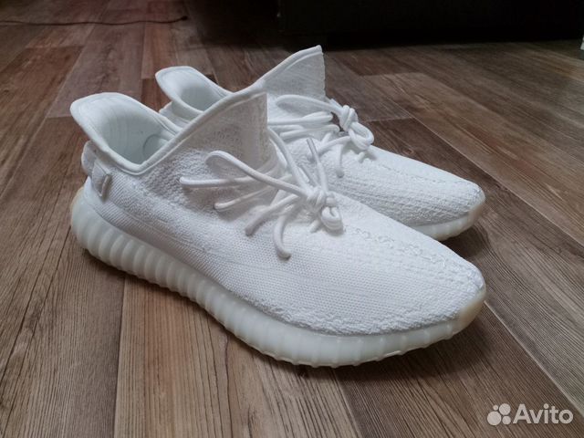 Кроссовки Adidas Yeezy Boost 350 V2 Cream Кроссовки Adidas Yeezy Boost 350 V2 Cream
