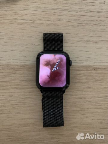 Часы Apple Watch series 5, 44мм