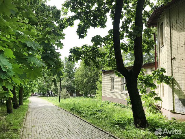 Помещение свободного назначения, 300 м²