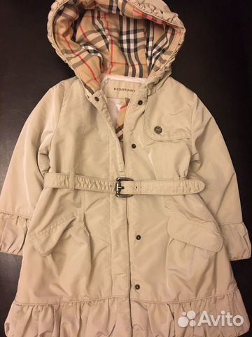 Пальто- тренч Burberry 3года Пальто- тренч Burberry 3года