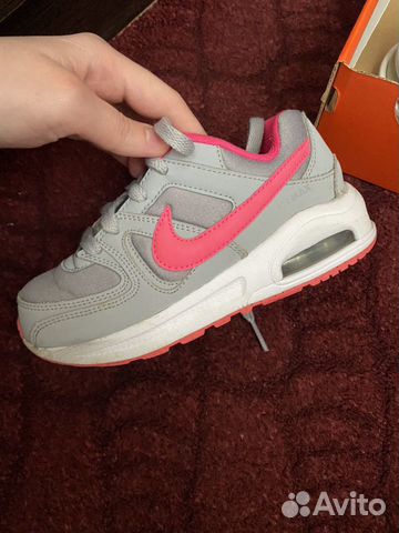 Продаю кроссовки Nike Продаю кроссовки Nike