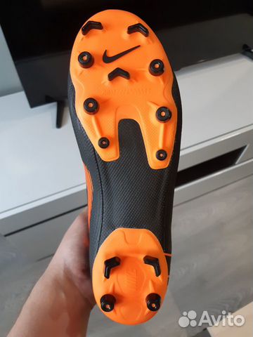 Новые бутсы nike Новые бутсы nike