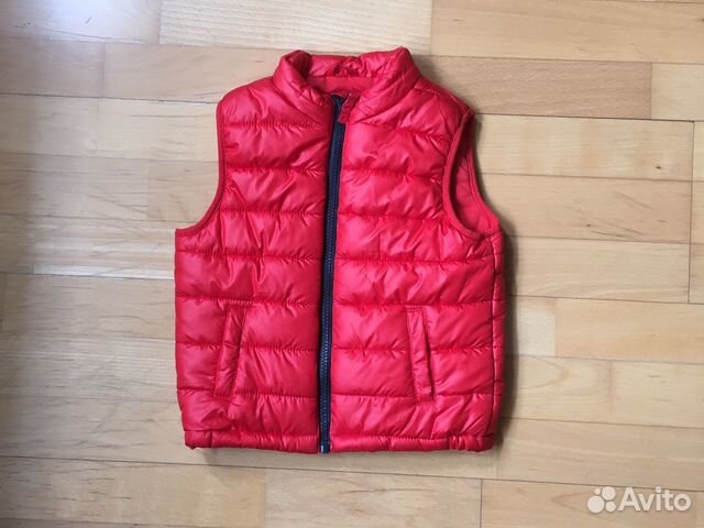 Стёганный жилет Mothercare, р.104 Стёганный жилет Mothercare, р.104