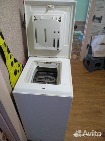 Стиральная машина с вертикальной загрузкой Zanussi