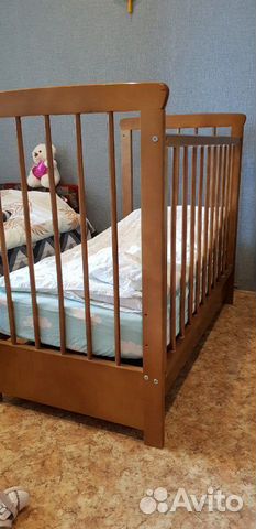 Кровать детская из натур. дерева Кровать детская из натур. дерева