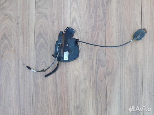 Замок двери задней левой Renault Fluence