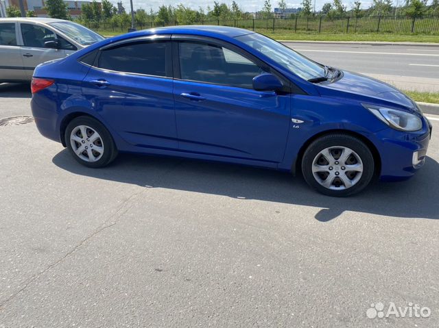 Hyundai Solaris 1.6 AT, 2011, 107 990 км Hyundai Solaris 1.6 AT, 2011, 107 990 км