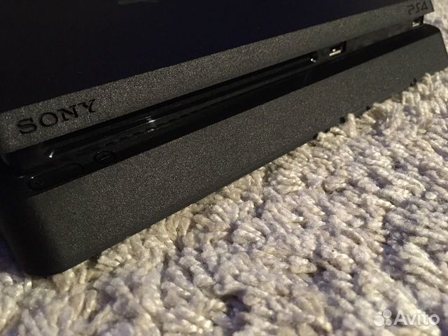 PlayStation 4 Slim 1Tb