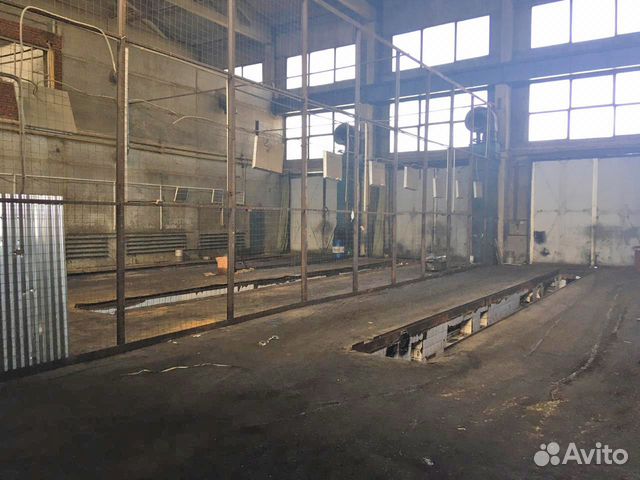 Грузовой автосервис с ямами 300-800 м²
