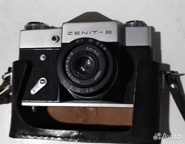 Плёночный фотоаппарат Плёночный фотоаппарат