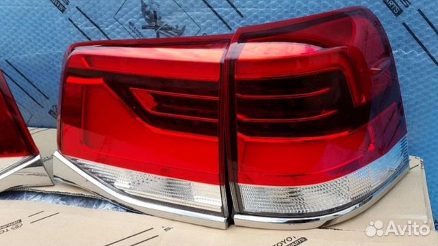 Комплект задних фонарей land cruiser 200 2016-2019