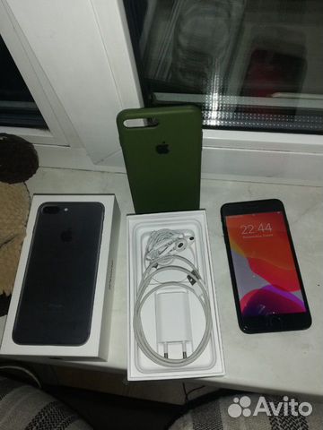 Телефон iPhone 7 plus 32Gb Телефон iPhone 7 plus 32Gb