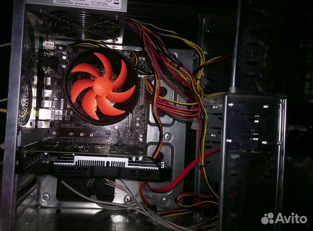 Ryzen 1300x b350 12gb 256ssd rx560