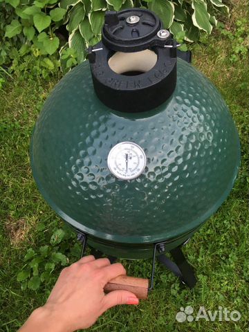 Керамический гриль Big Green Egg Small Керамический гриль Big Green Egg Small