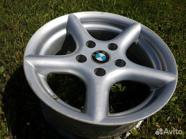 Диск литой R15 BMW Диск литой R15 BMW