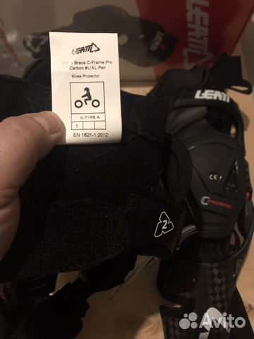 Защита колен Leatt C-frame pro carbon Защита колен Leatt C-frame pro carbon
