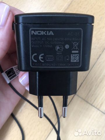 Зарядка Nokia AC-3E Зарядка Nokia AC-3E