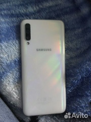 Телефон Samsung Телефон Samsung