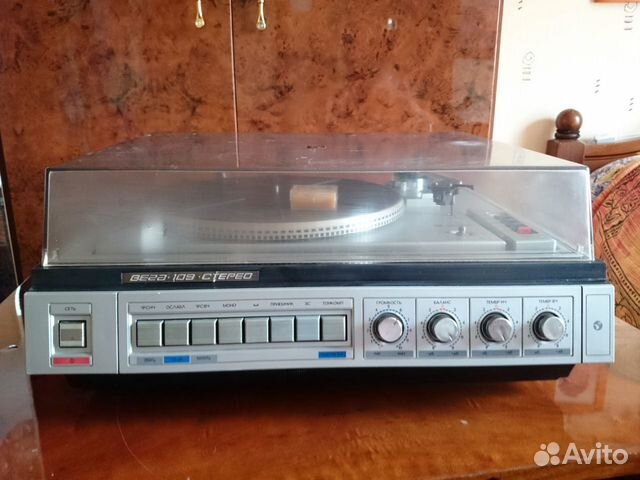 Проигрыватель виниловых дисков вега-109 стерео Проигрыватель виниловых дисков вега-109 стерео