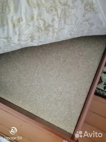 Двуспальная кровать с матрасом Двуспальная кровать с матрасом
