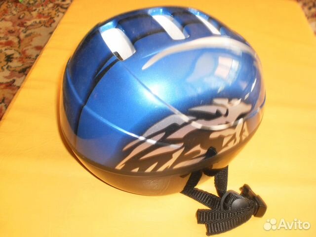 Защитный детский шлем