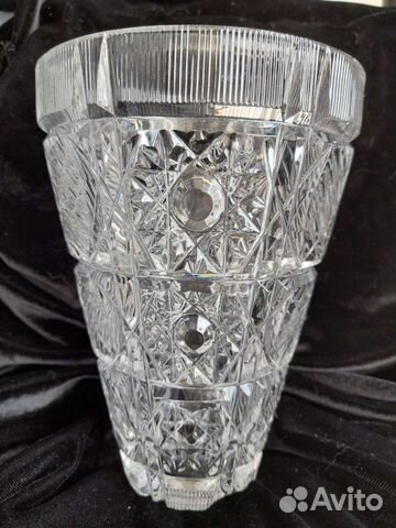 Хрустальная ваза