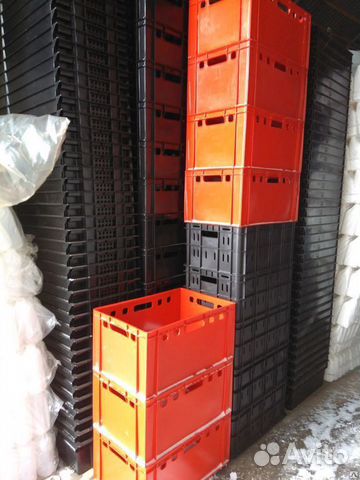 Пластиковые ящики