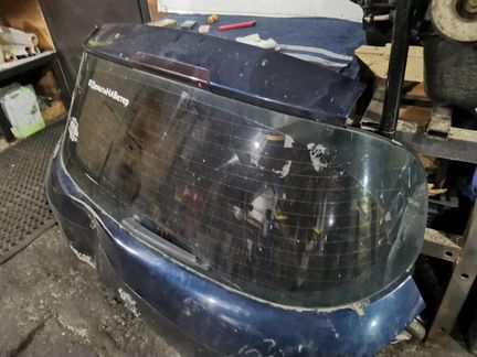 Стекло заднее Peugeot 308 T7 EP-6 2008-2014
