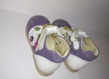 Ортопедическая деткая обувь для девочки